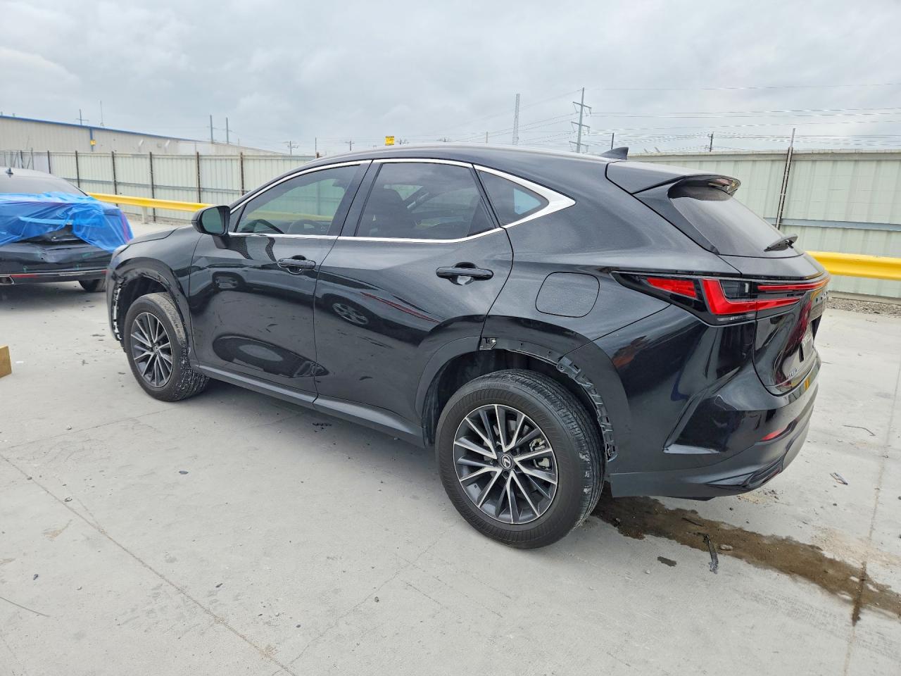 2023 LEXUS NX 350 photo 3