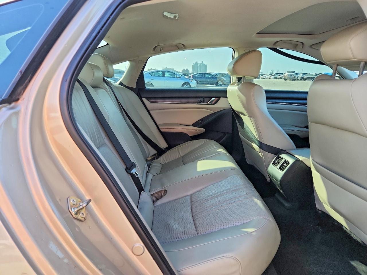 2018 HONDA ACCORD EXL photo 28