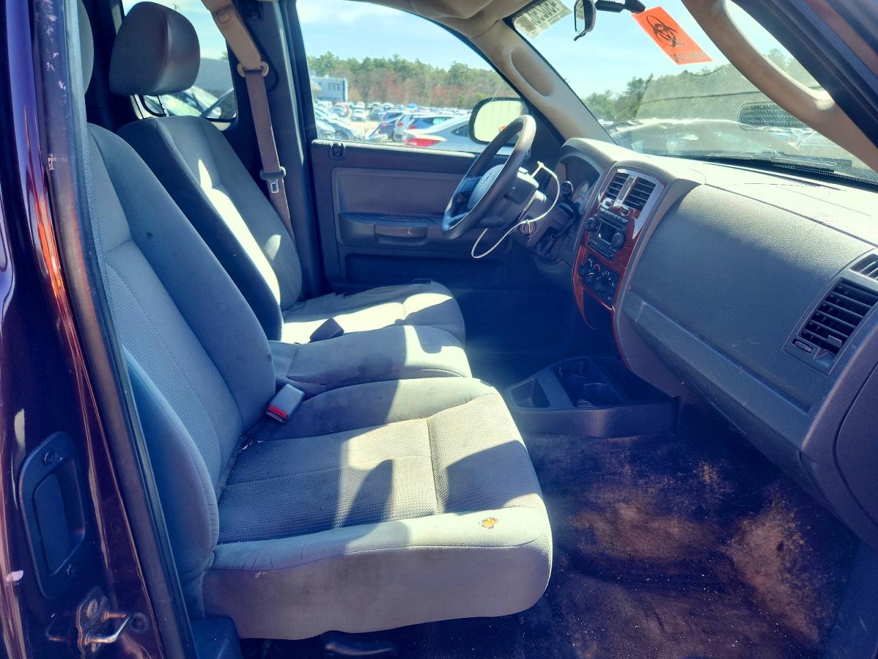 2005 DODGE DAKOTA SLT photo 19