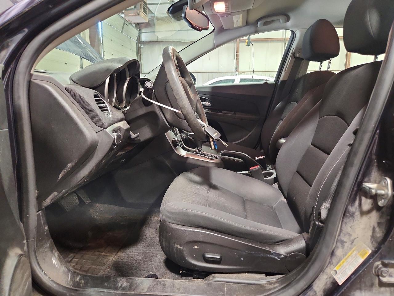 2016 CHEVROLET CRUZE LIMITED LT photo 19
