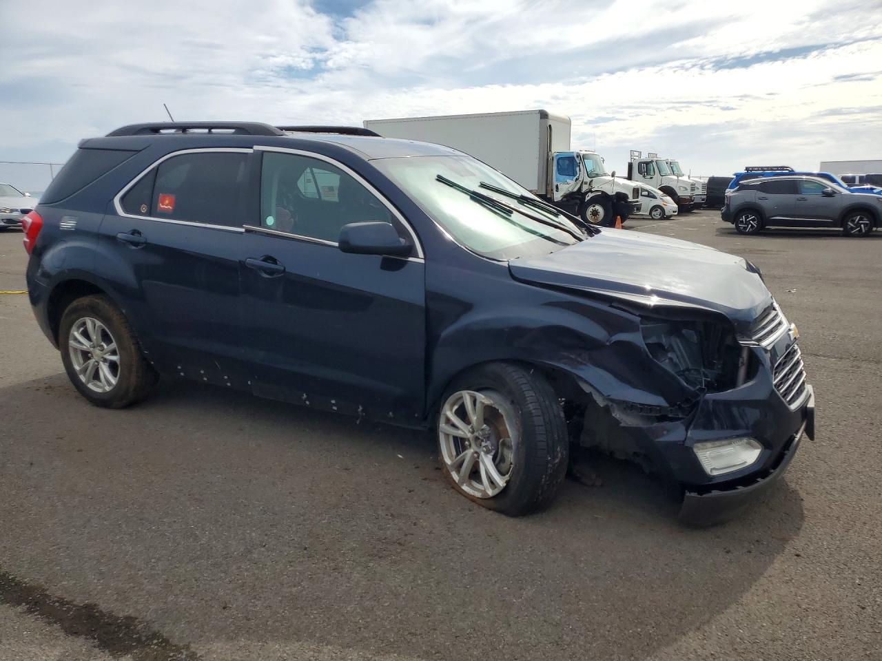 2017 CHEVROLET EQUINOX LT photo 7
