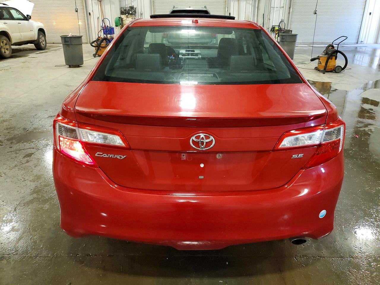 2012 TOYOTA CAMRY SE SPORT LIMITED EDITION photo 11