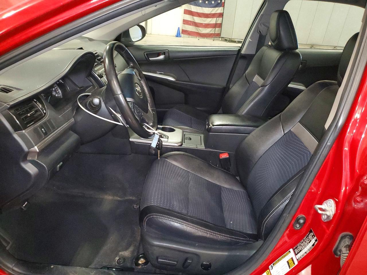 2012 TOYOTA CAMRY SE SPORT LIMITED EDITION photo 13