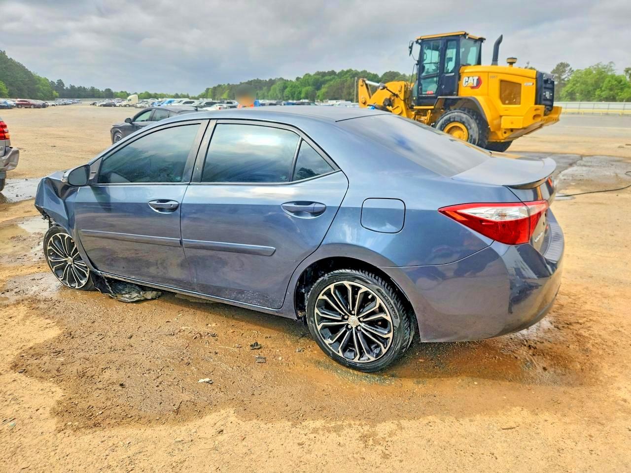 2016 TOYOTA COROLLA S PLUS photo 3