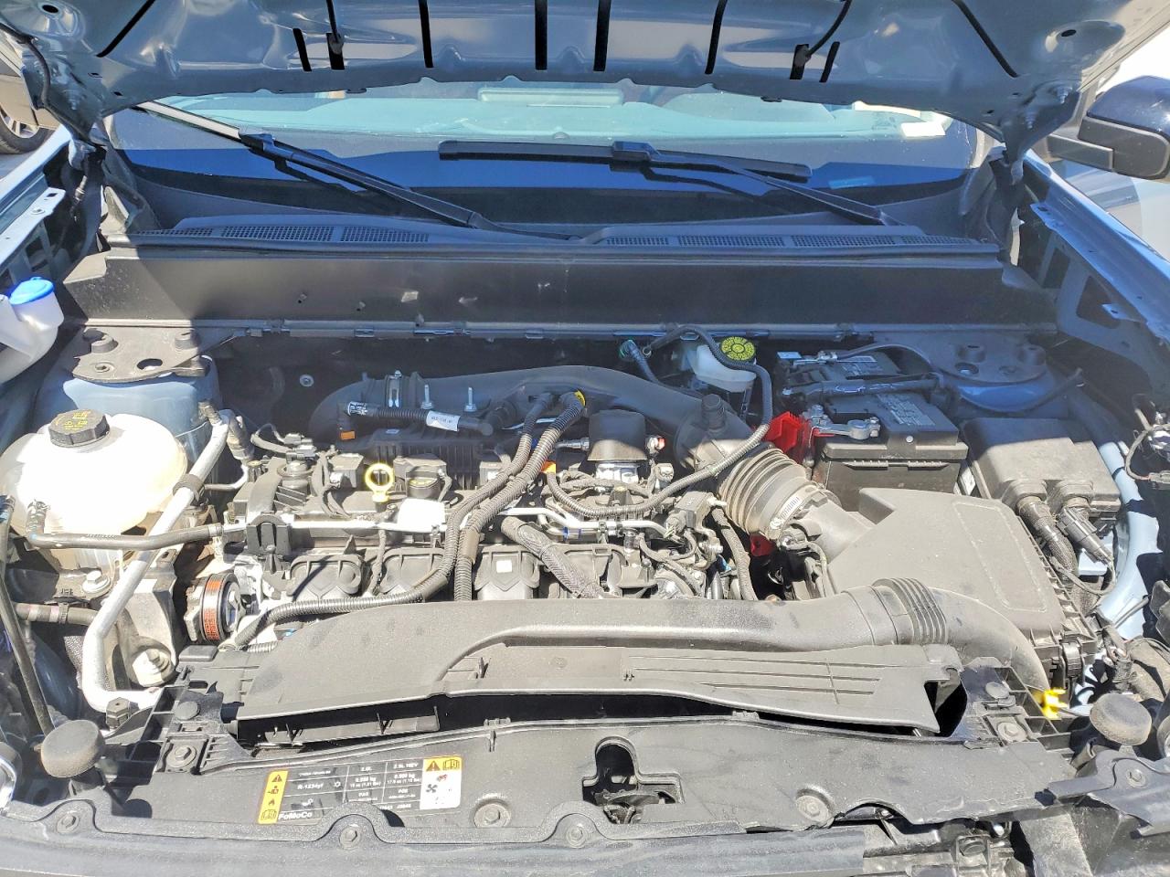 2024 FORD MAVERICK LARIAT photo 21