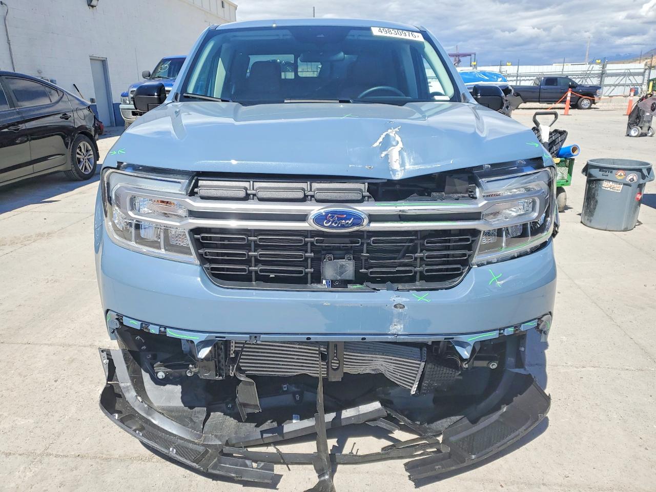 2024 FORD MAVERICK LARIAT photo 9