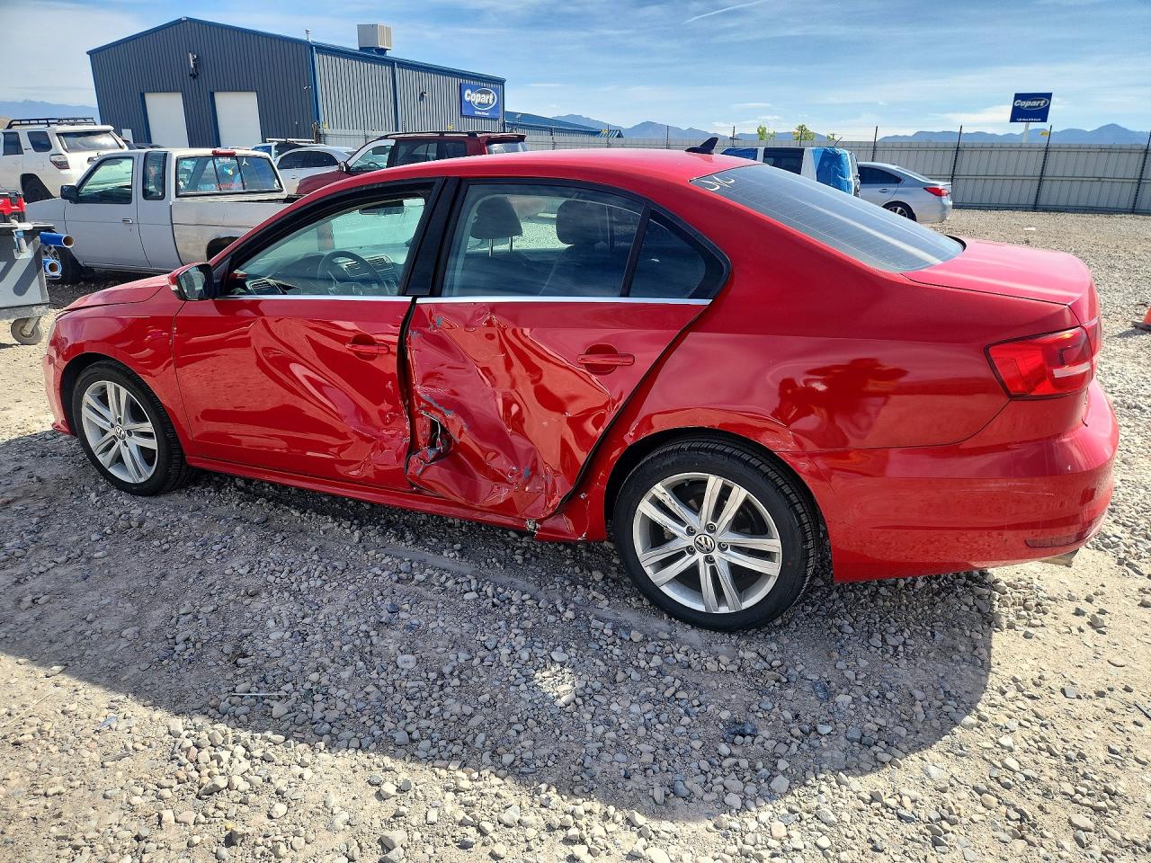 2015 VOLKSWAGEN JETTA TDI photo 3
