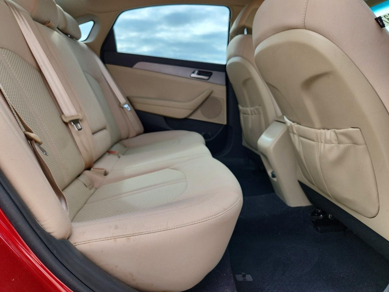 2016 HYUNDAI SONATA SE photo 28