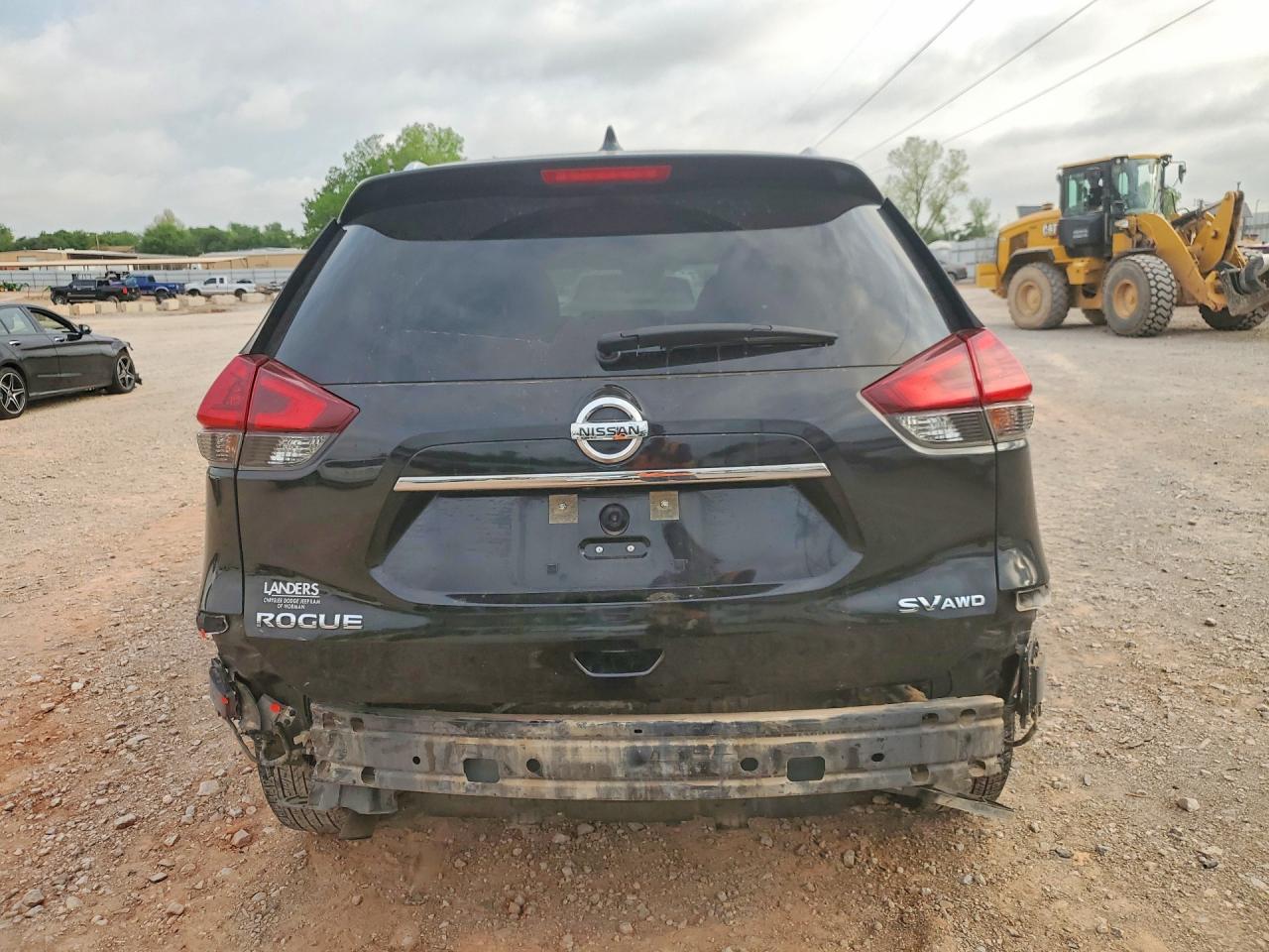 2019 NISSAN ROGUE SV photo 11