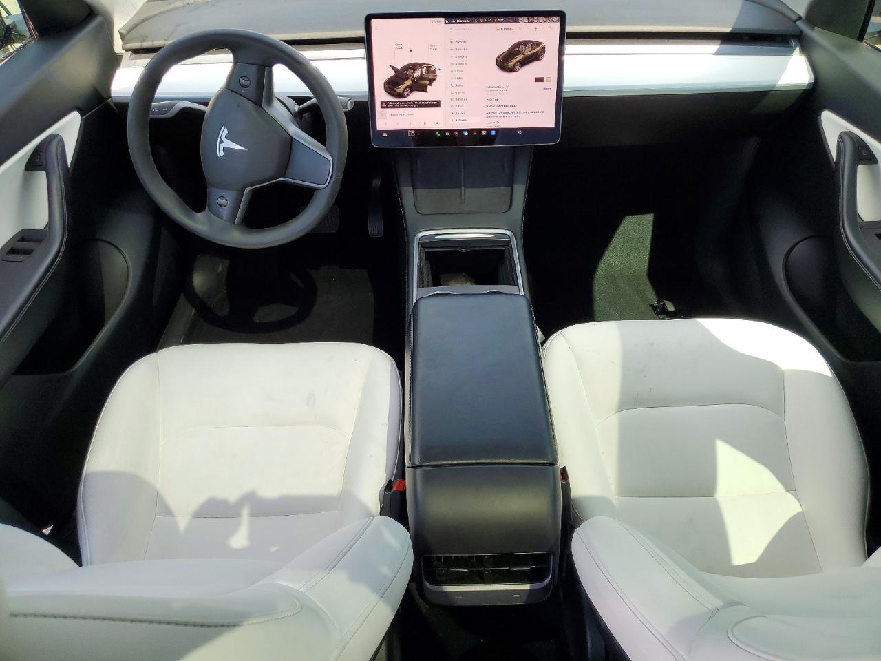 2021 TESLA MODEL Y photo 22