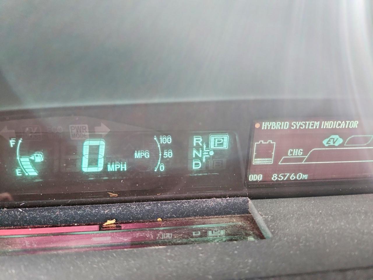 2013 TOYOTA PRIUS THREE photo 9
