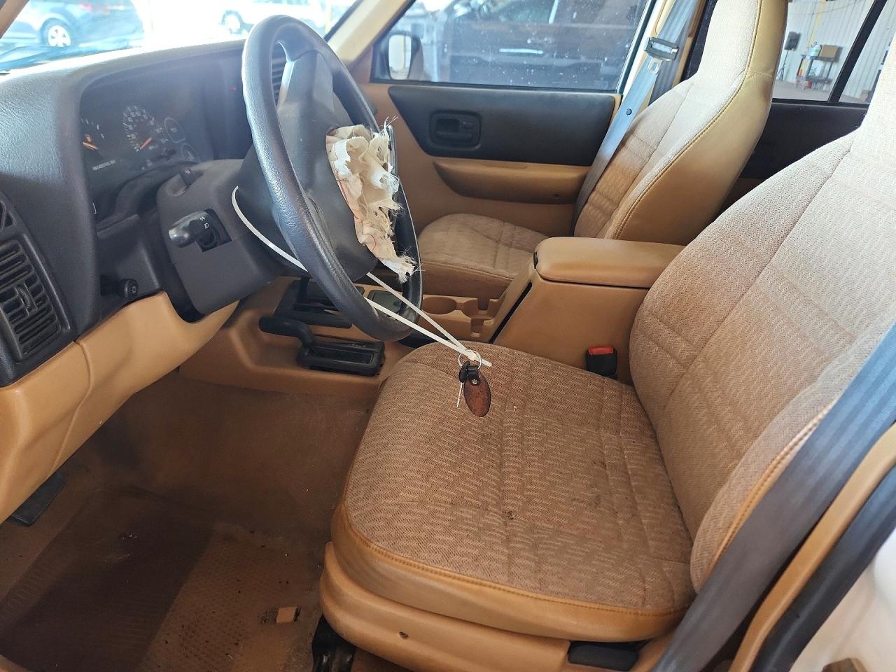 1998 JEEP CHEROKEE SE photo 13