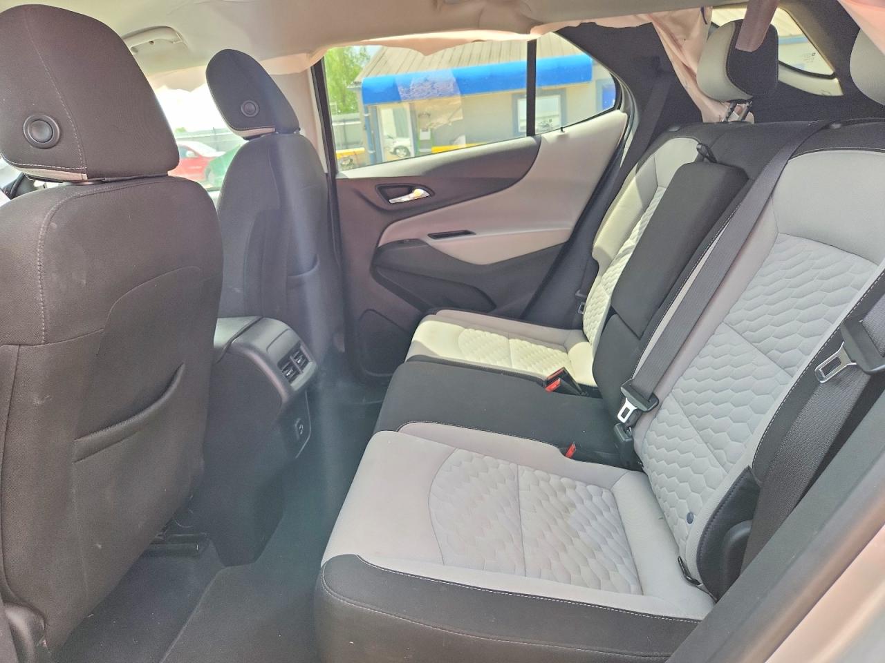 2021 CHEVROLET EQUINOX LT photo 21