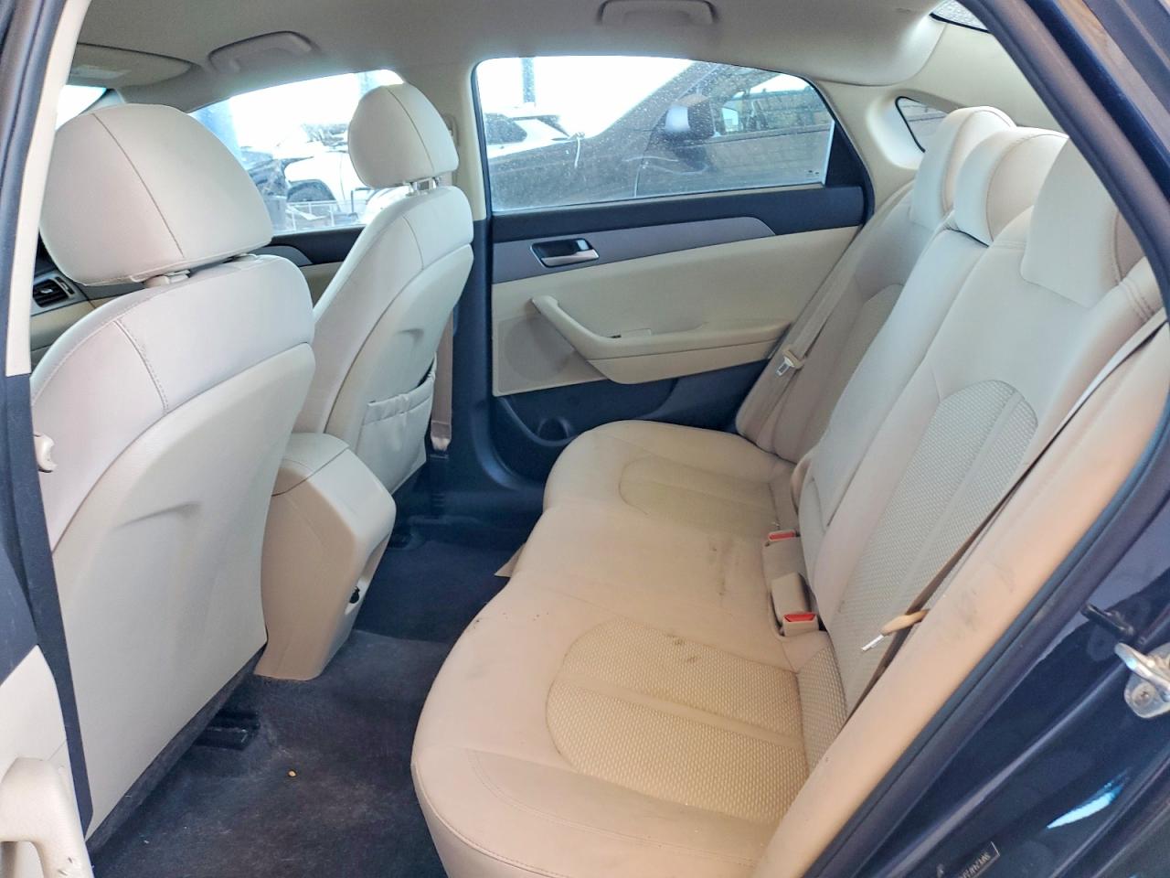 2018 HYUNDAI SONATA SE photo 19