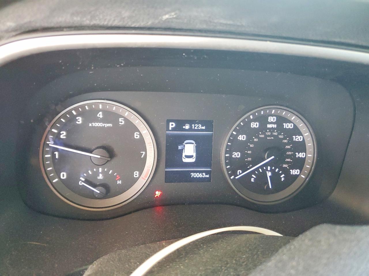 2019 HYUNDAI TUCSON SE photo 9