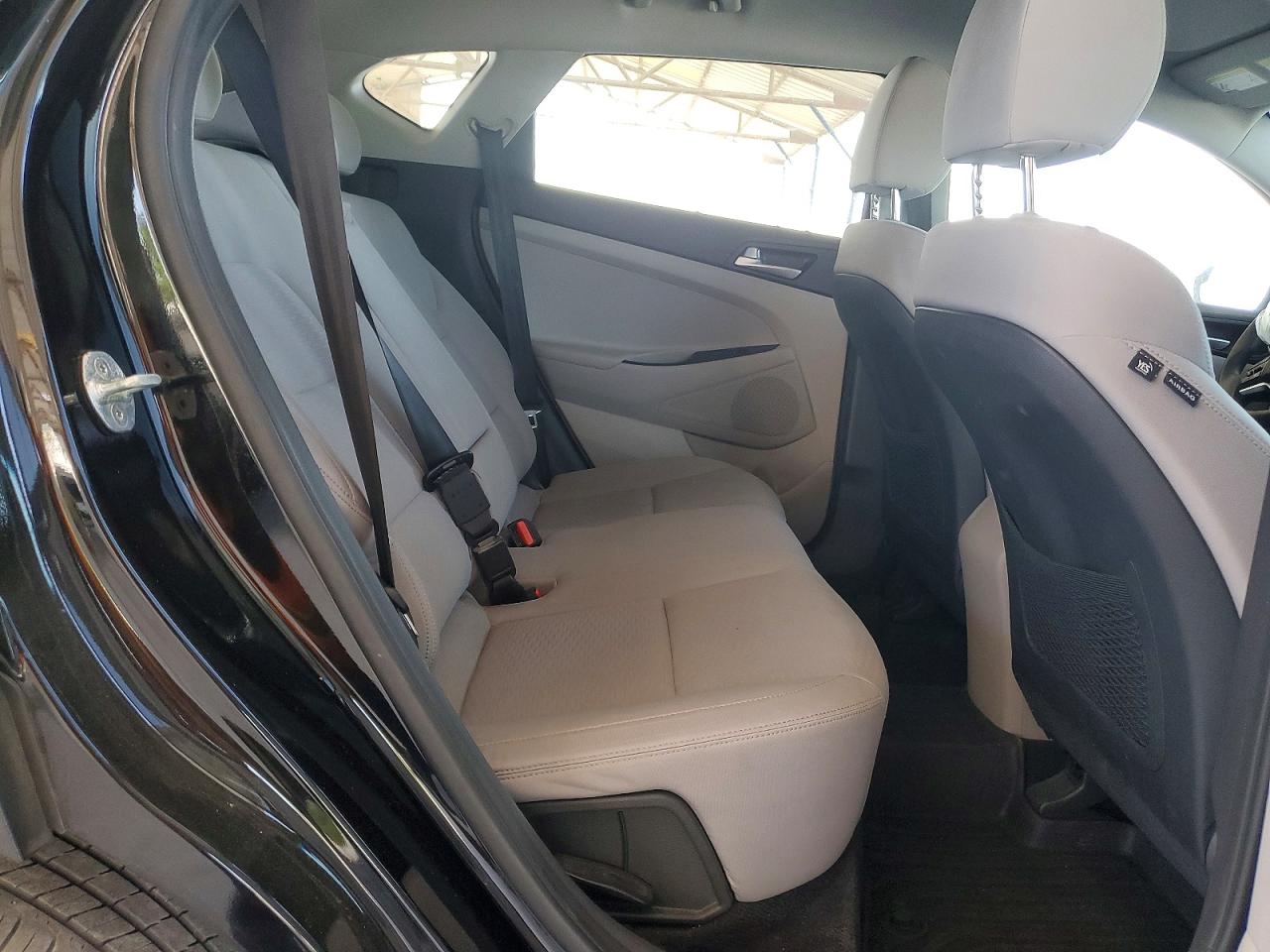 2019 HYUNDAI TUCSON SE photo 10