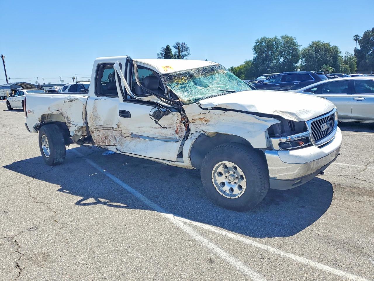 2001 GMC NEW SIERRA K1500 photo 4