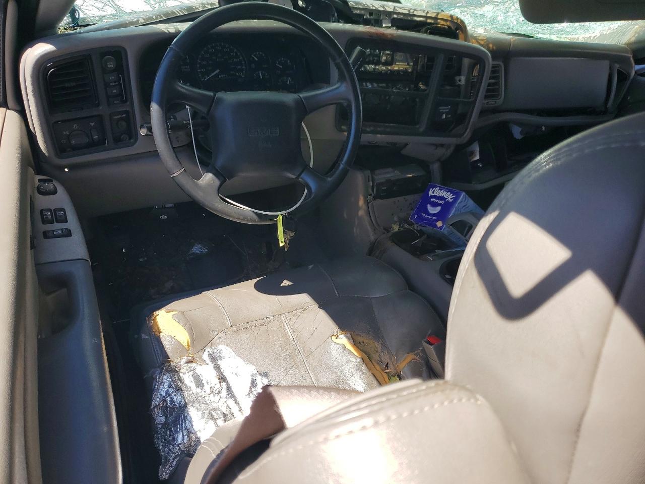 2001 GMC NEW SIERRA K1500 photo 8