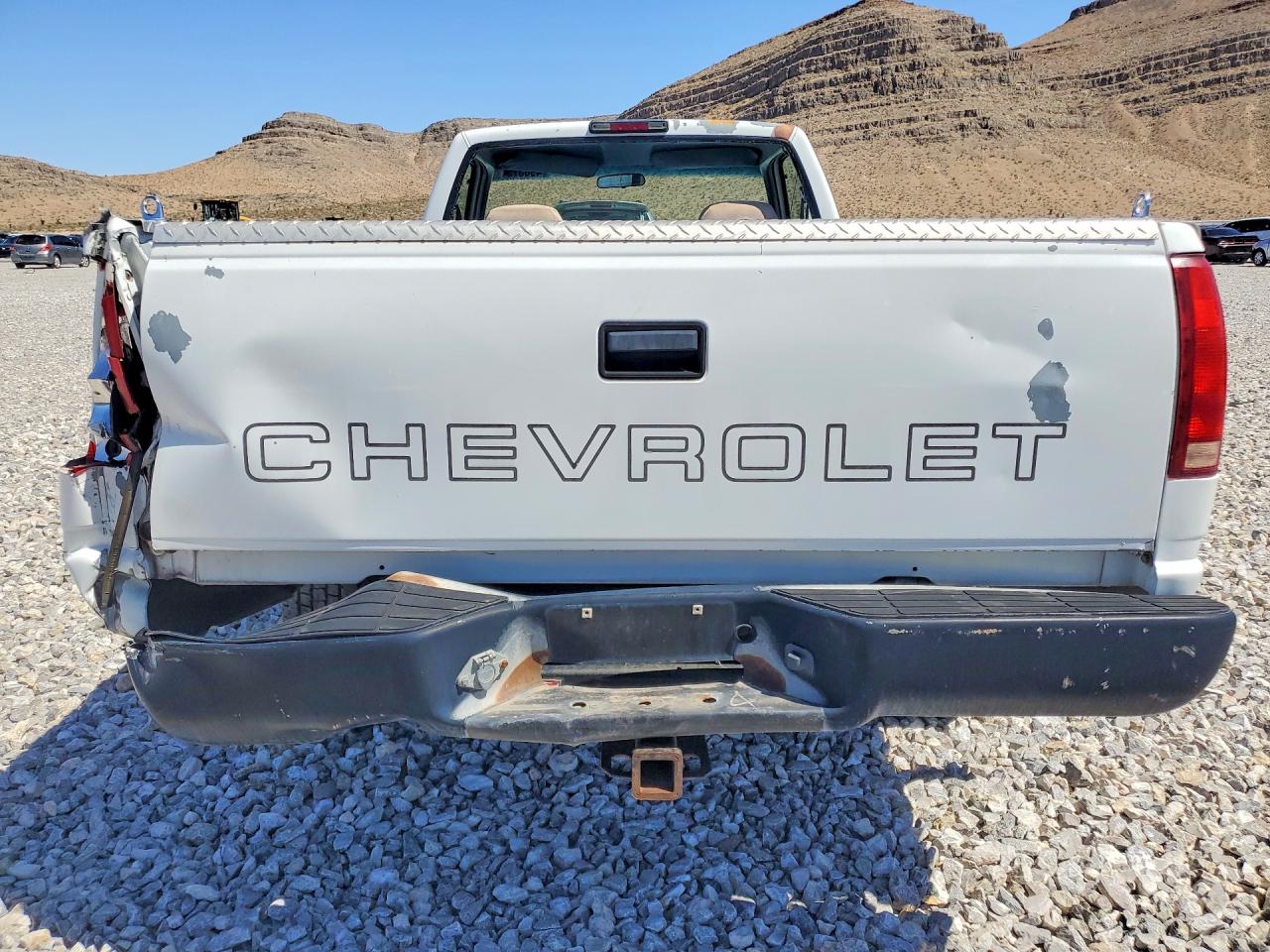 1994 CHEVROLET GMT-400 C1500 photo 11