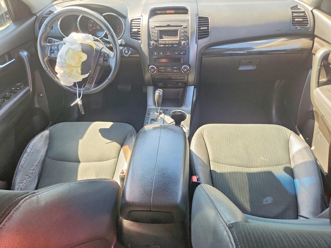 2011 KIA SORENTO EX photo 15