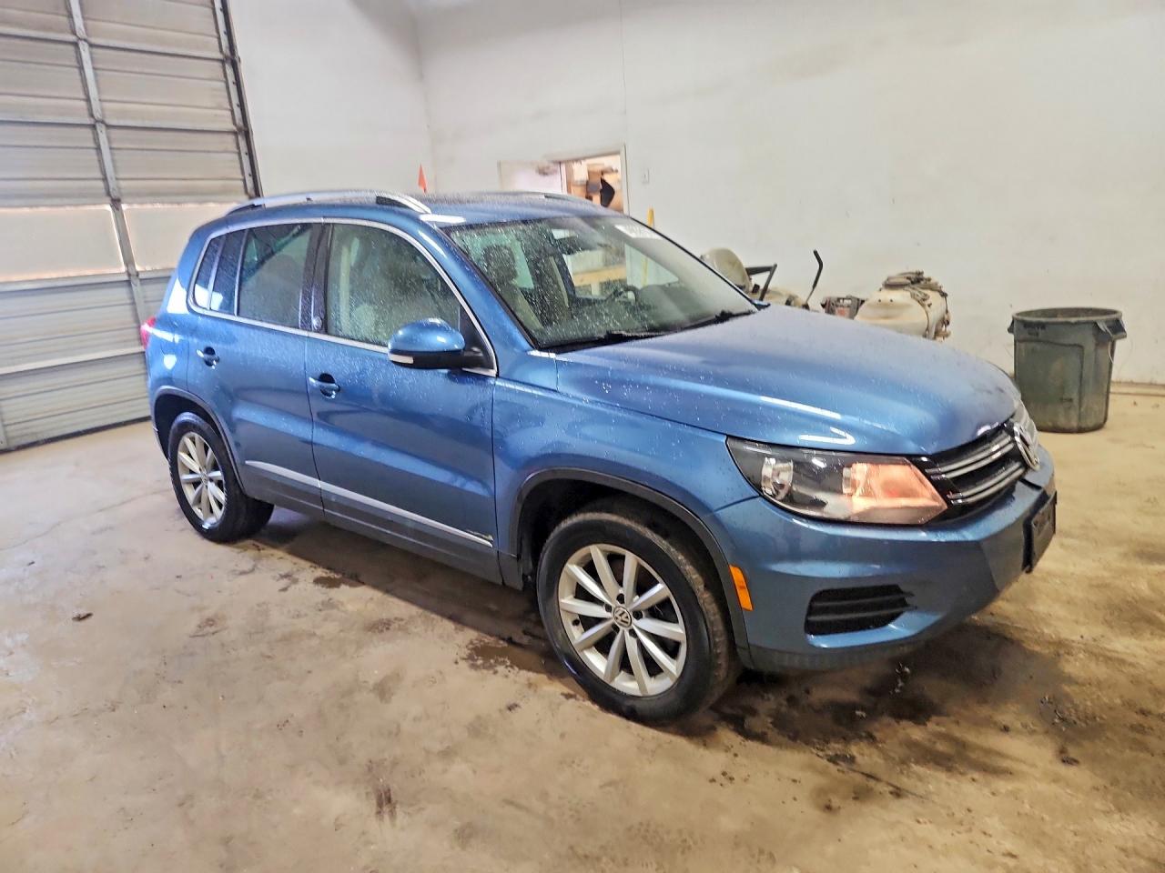 2017 VOLKSWAGEN TIGUAN WOLFSBURG photo 7