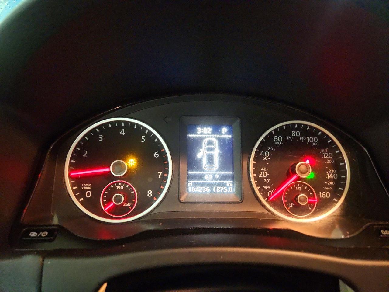 2017 VOLKSWAGEN TIGUAN WOLFSBURG photo 17