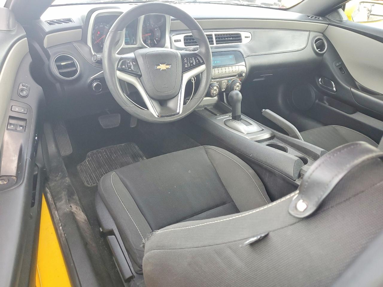 2013 CHEVROLET CAMARO LS photo 15