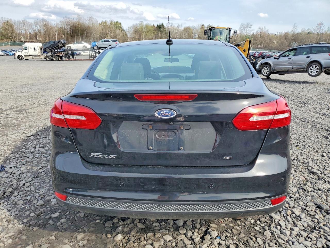 2017 FORD FOCUS SEL photo 11