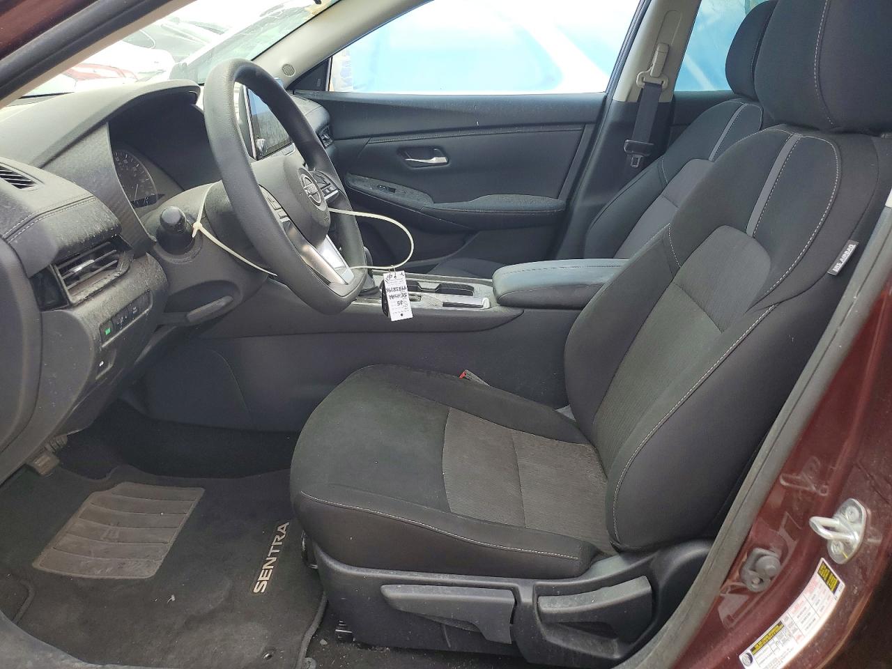 2025 NISSAN SENTRA SV photo 13