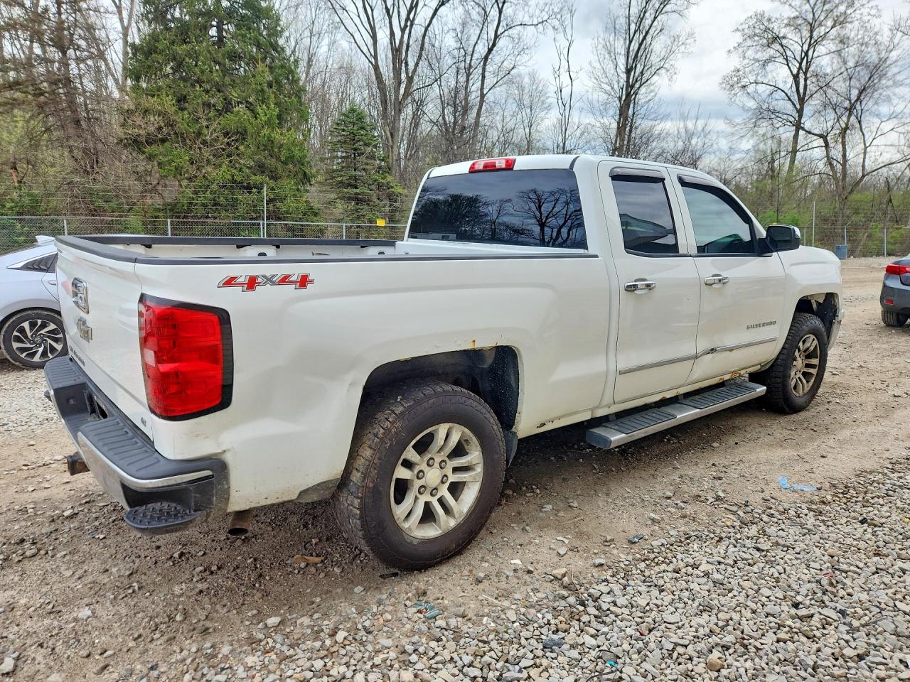 2014 CHEVROLET SILVERADO K1500 LT photo 5