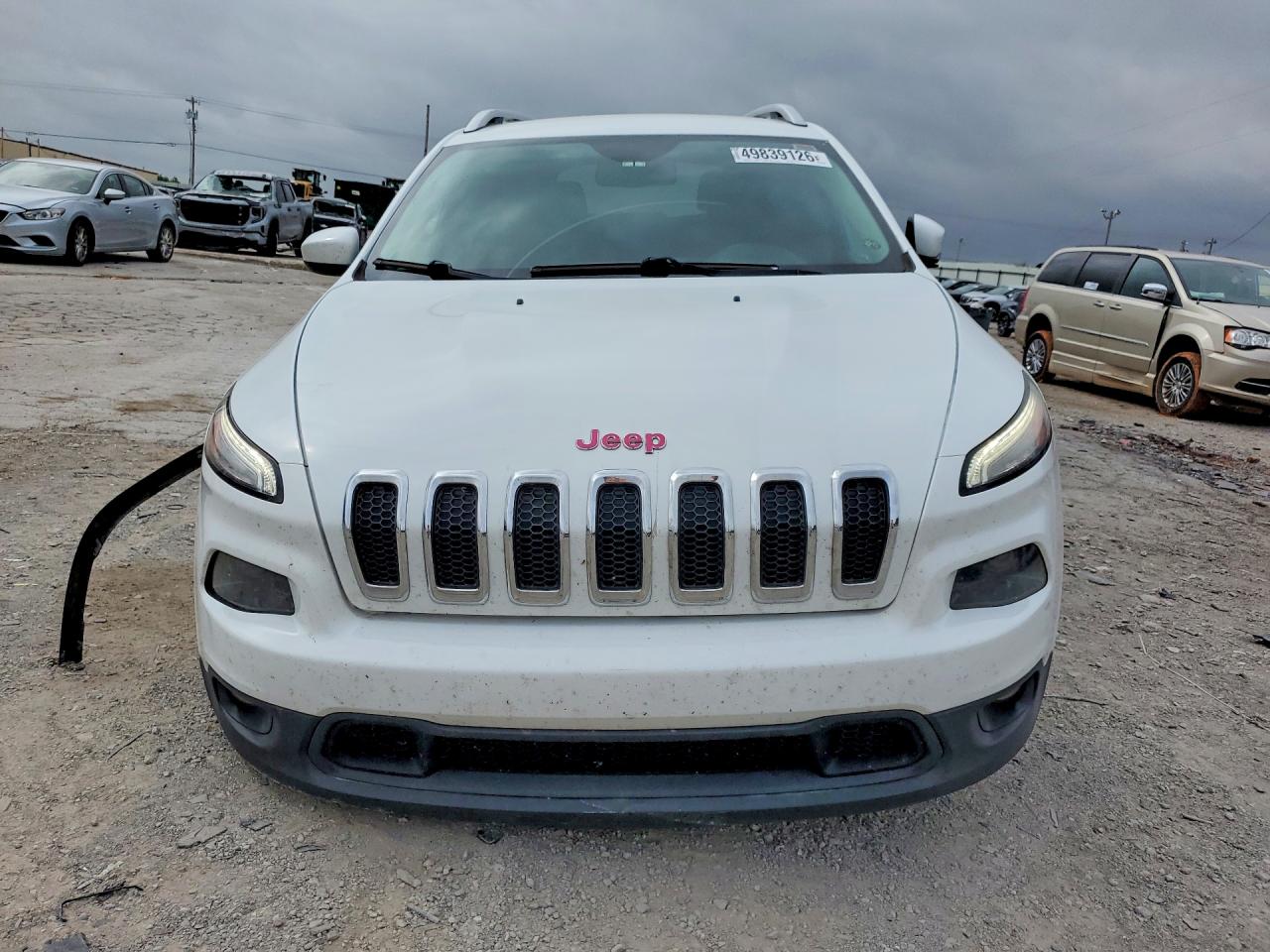2016 JEEP CHEROKEE LATITUDE photo 9