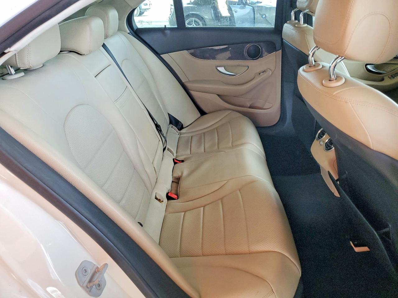 2015 MERCEDES-BENZ C 300 photo 19