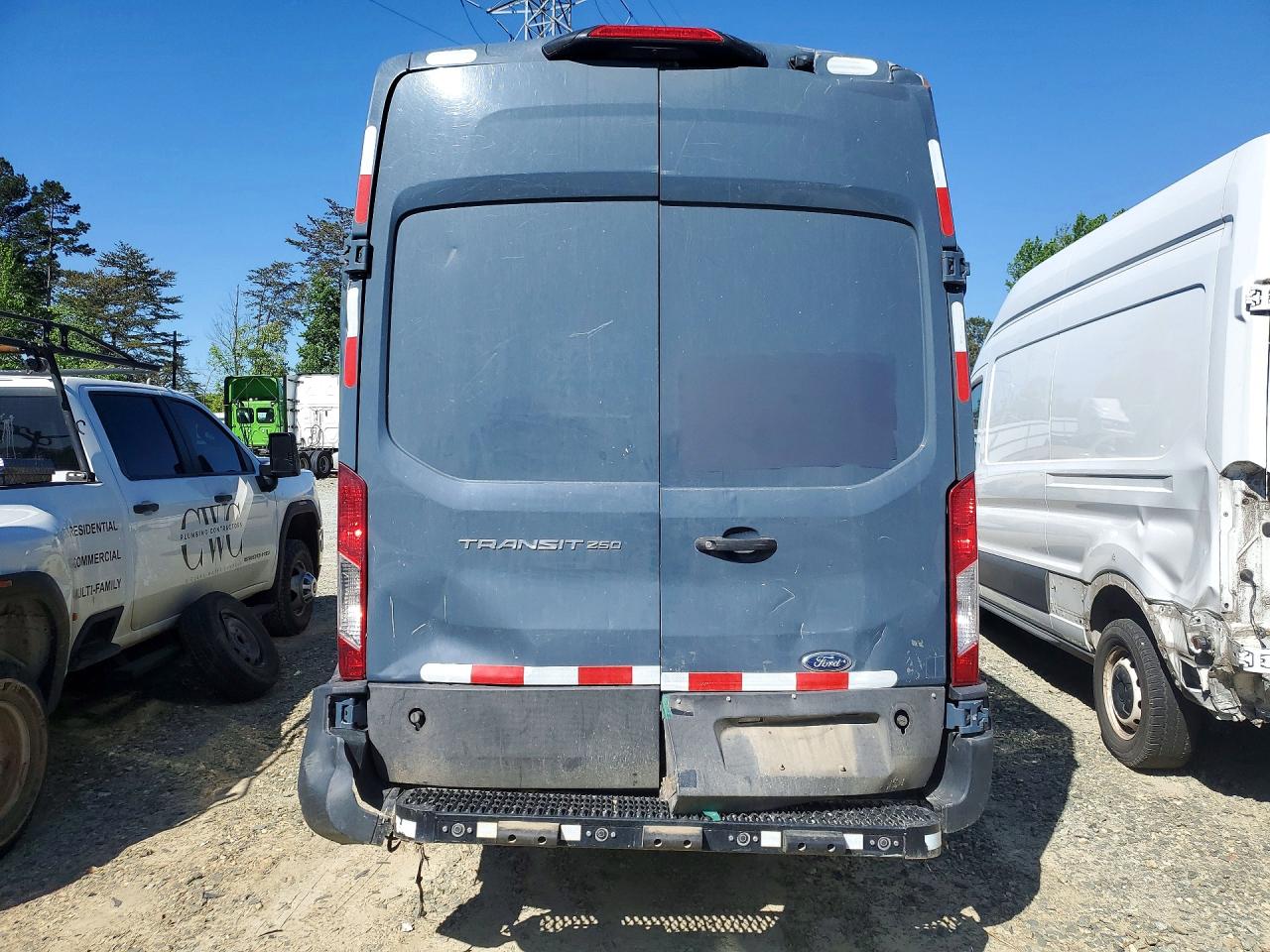 2020 FORD TRANSIT T-250 DELIVERY VAN photo 11