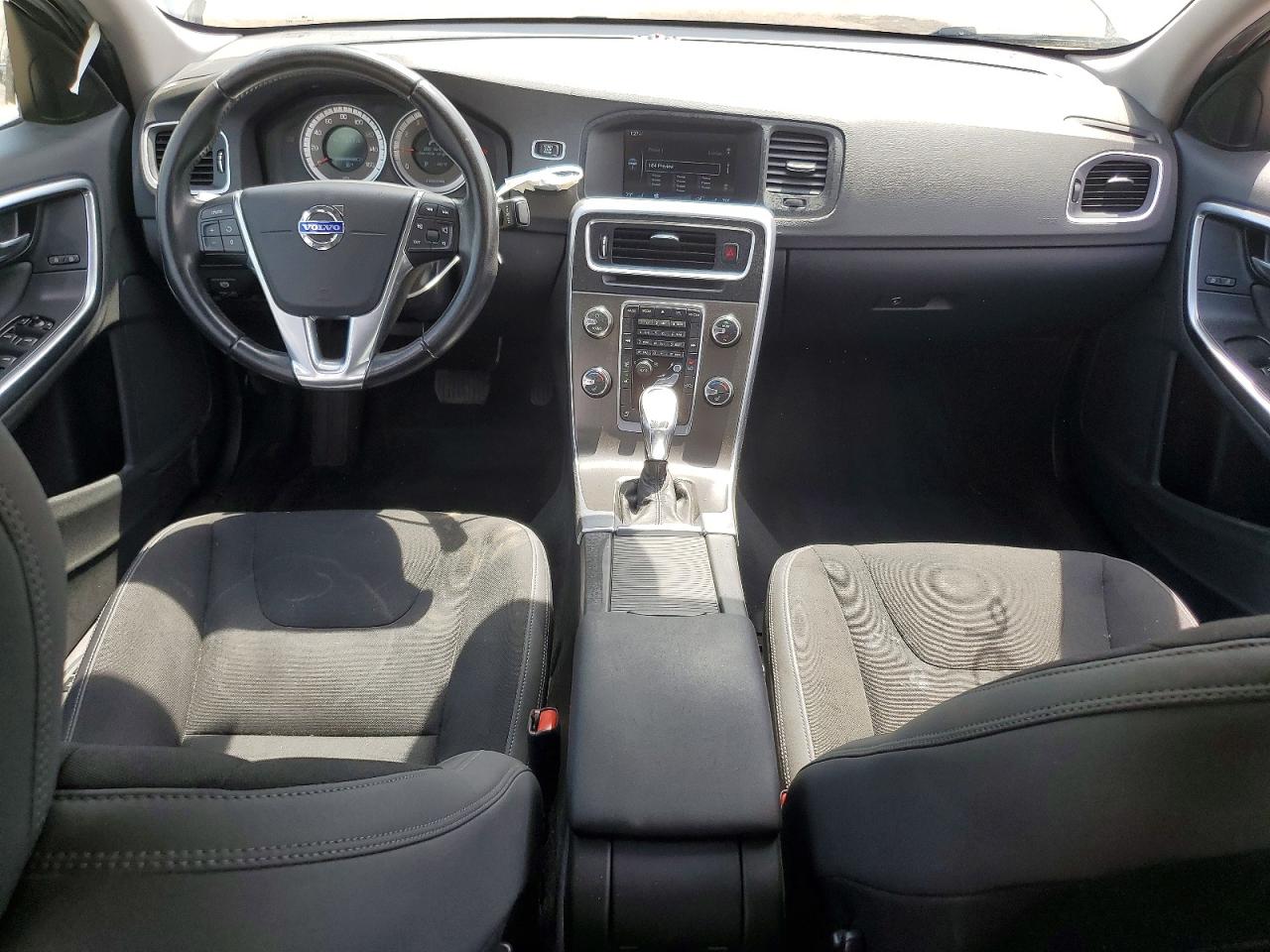 2013 VOLVO S60 T5 photo 22