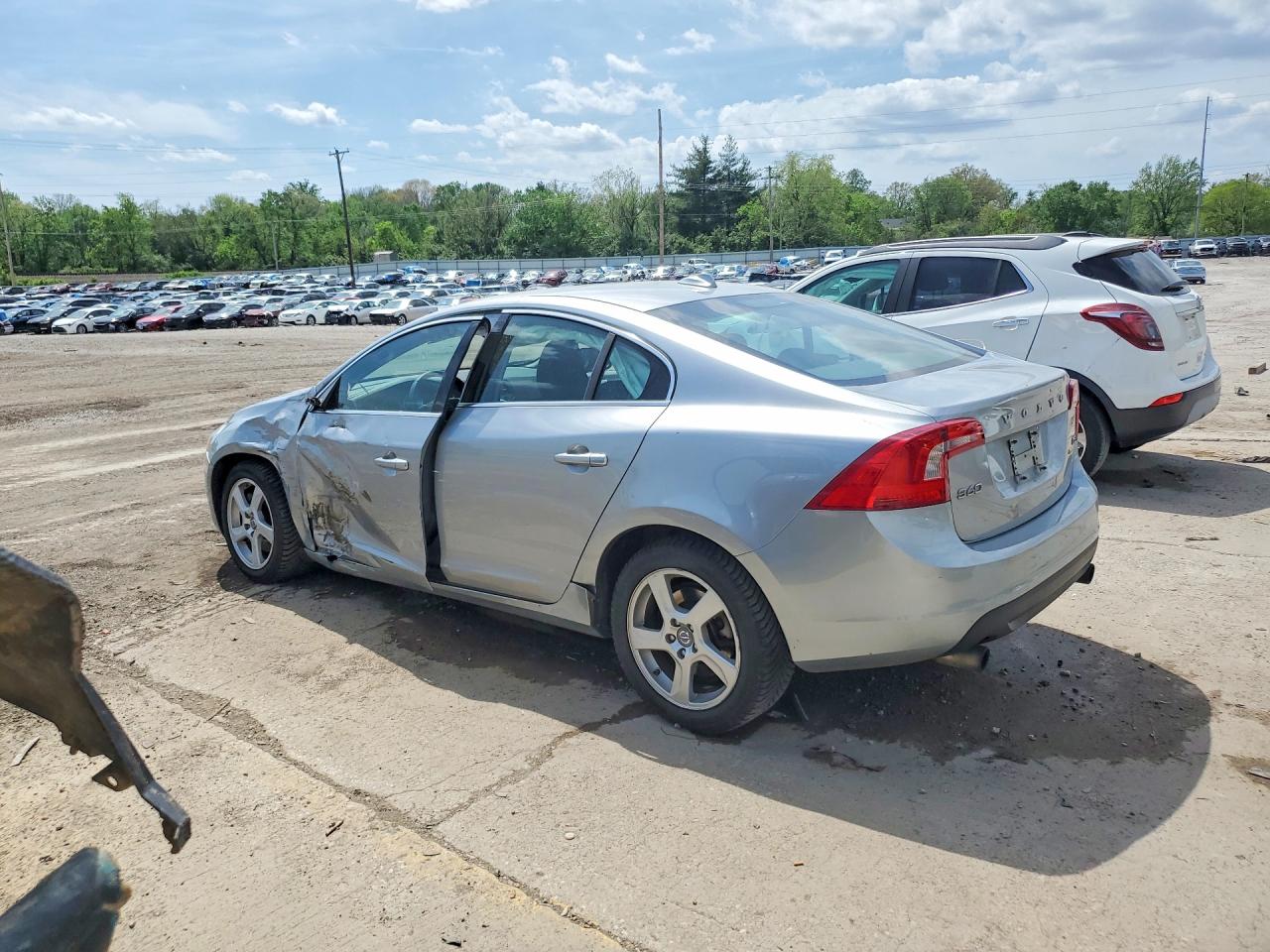 2013 VOLVO S60 T5 photo 4