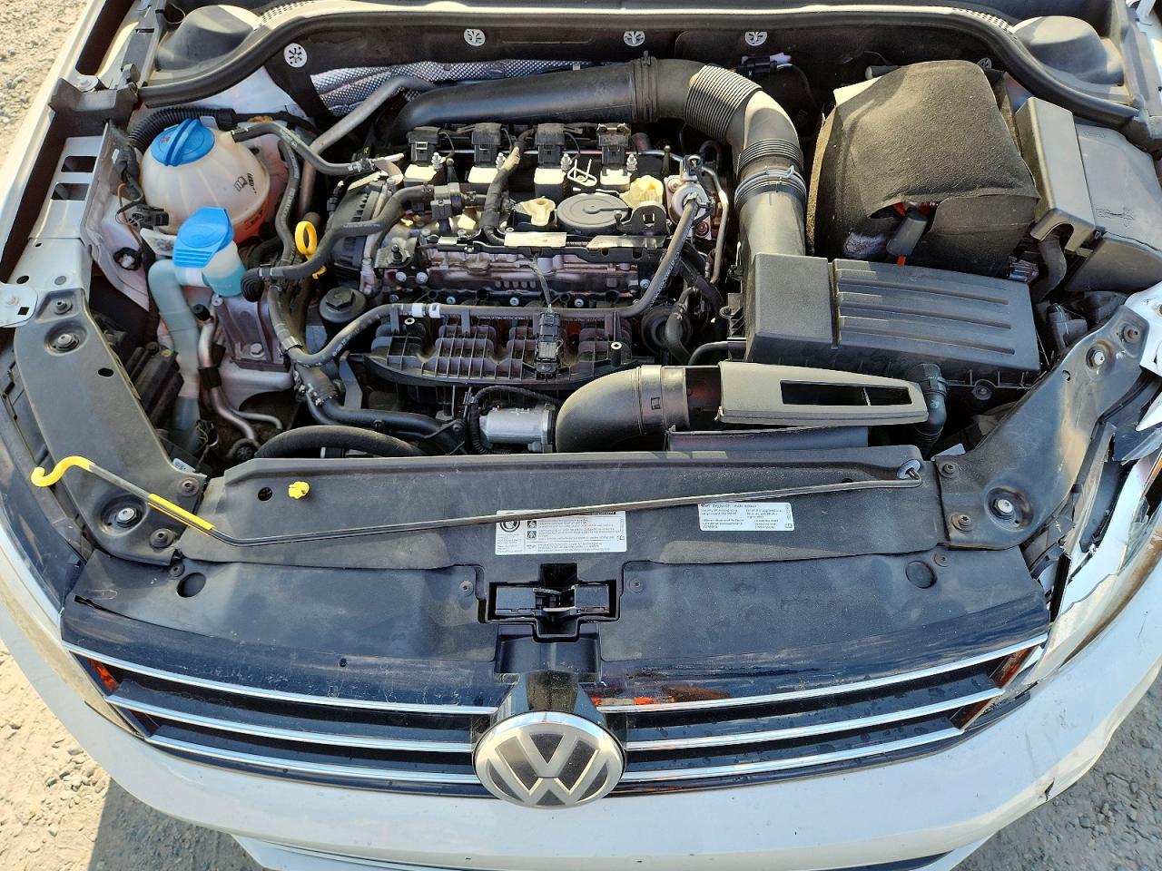 2017 VOLKSWAGEN JETTA SEL photo 31