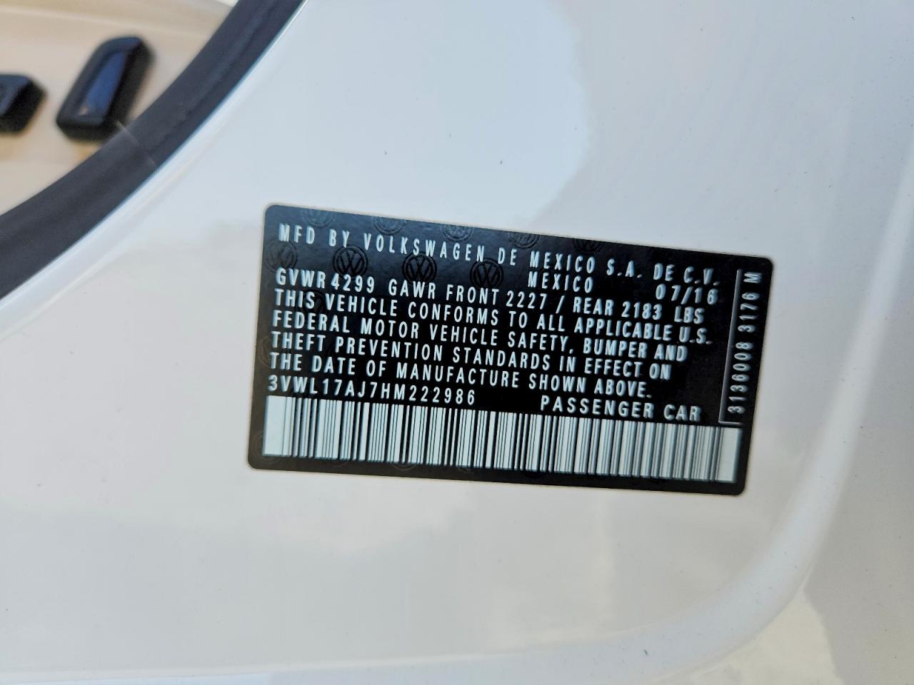 2017 VOLKSWAGEN JETTA SEL photo 34