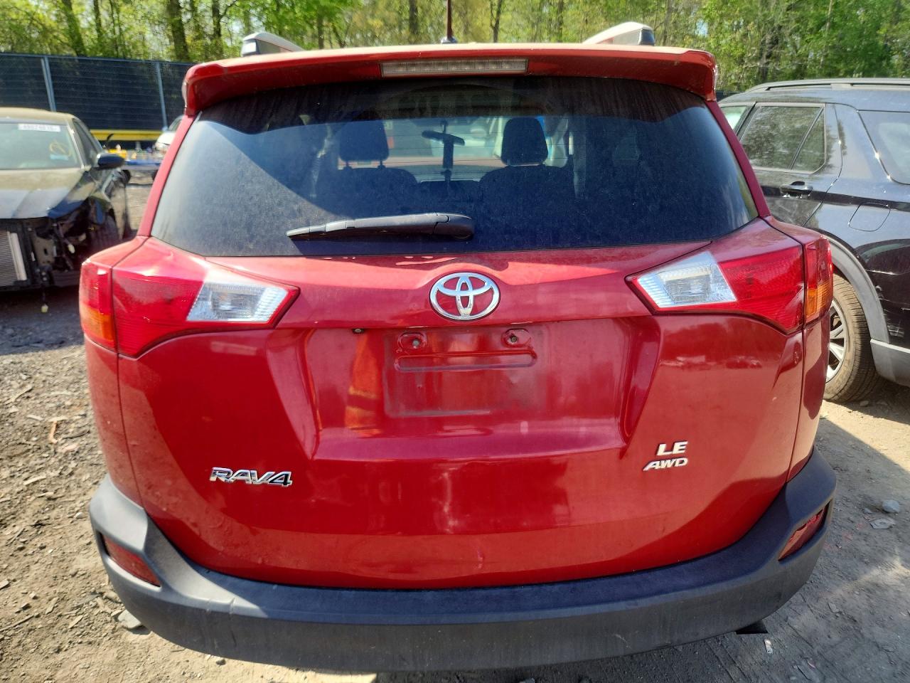 2015 TOYOTA RAV4 LE photo 16