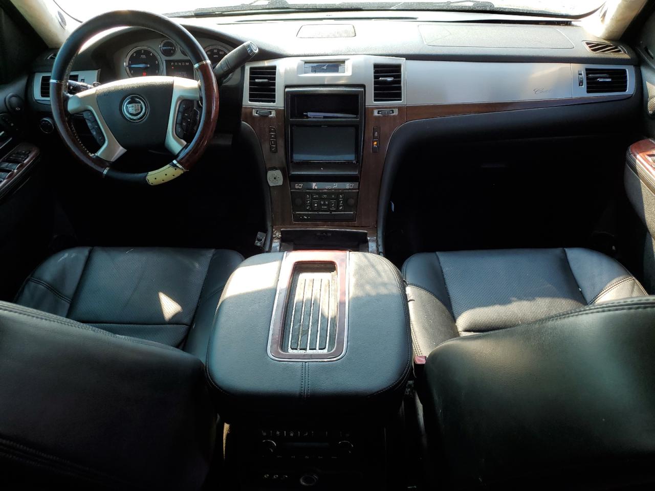 2012 CADILLAC ESCALADE LUXURY photo 43