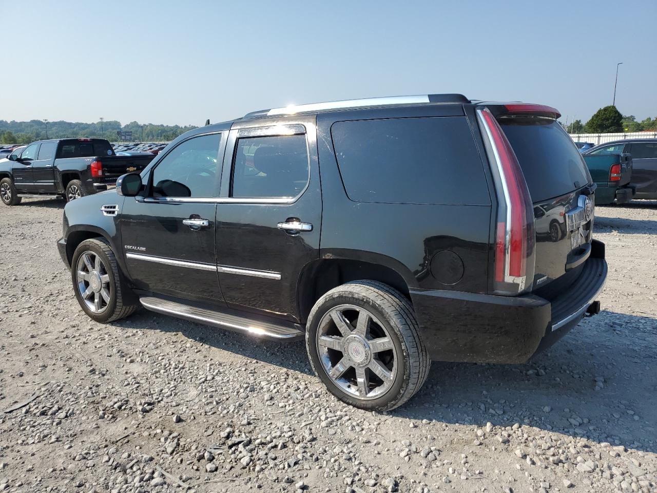 2012 CADILLAC ESCALADE LUXURY photo 7