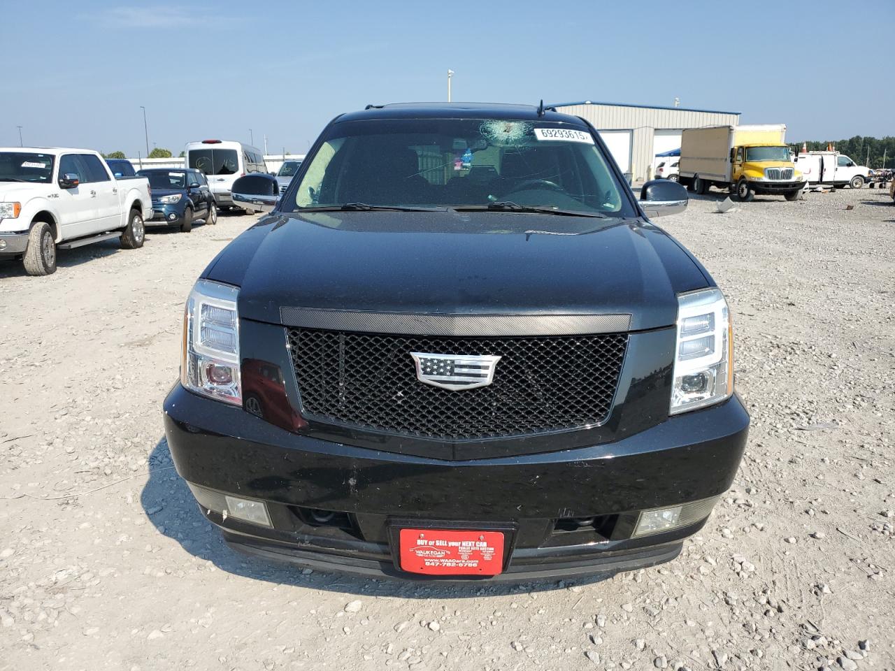 2012 CADILLAC ESCALADE LUXURY photo 25