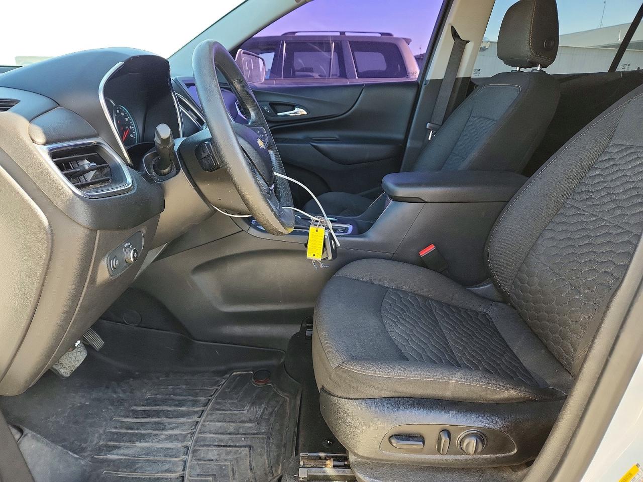 2020 CHEVROLET EQUINOX LT photo 7