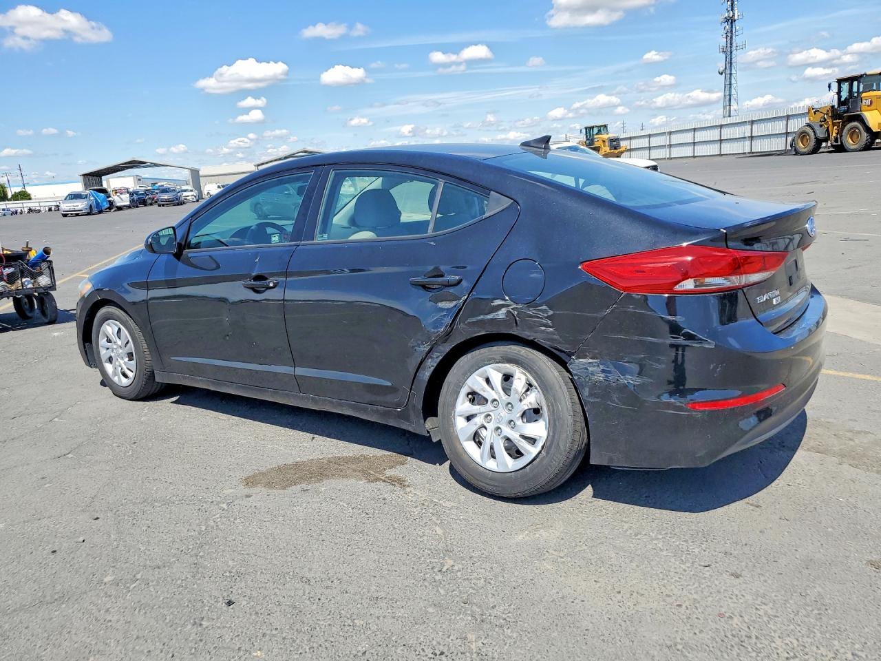 2017 HYUNDAI ELANTRA SE photo 2