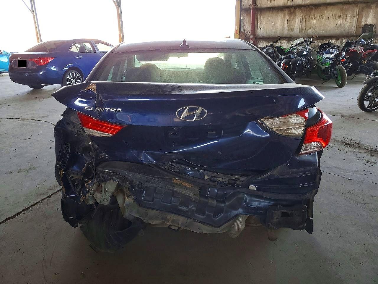 2013 HYUNDAI ELANTRA GLS photo 16