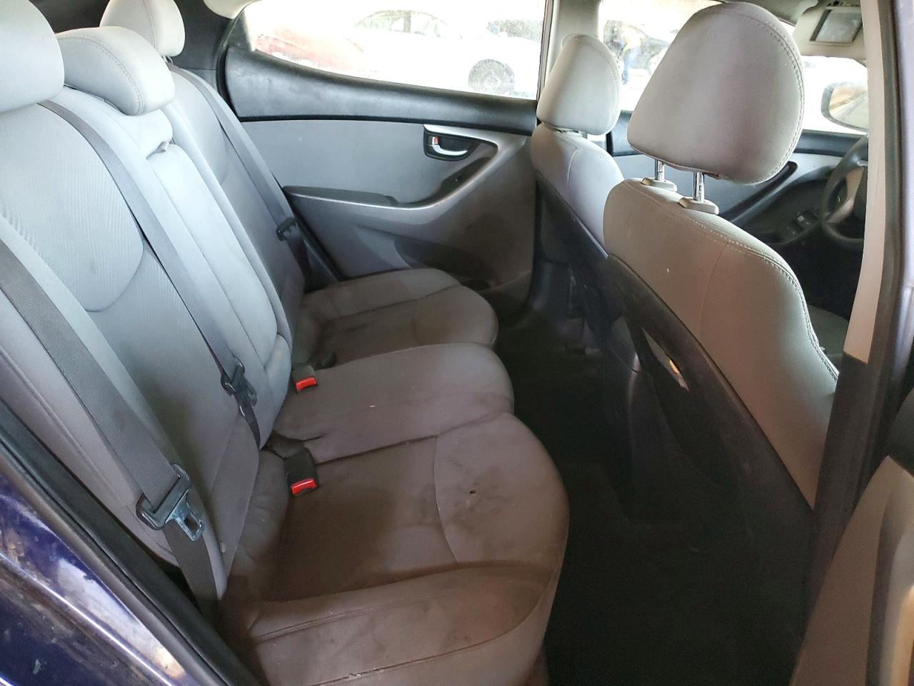 2013 HYUNDAI ELANTRA GLS photo 28