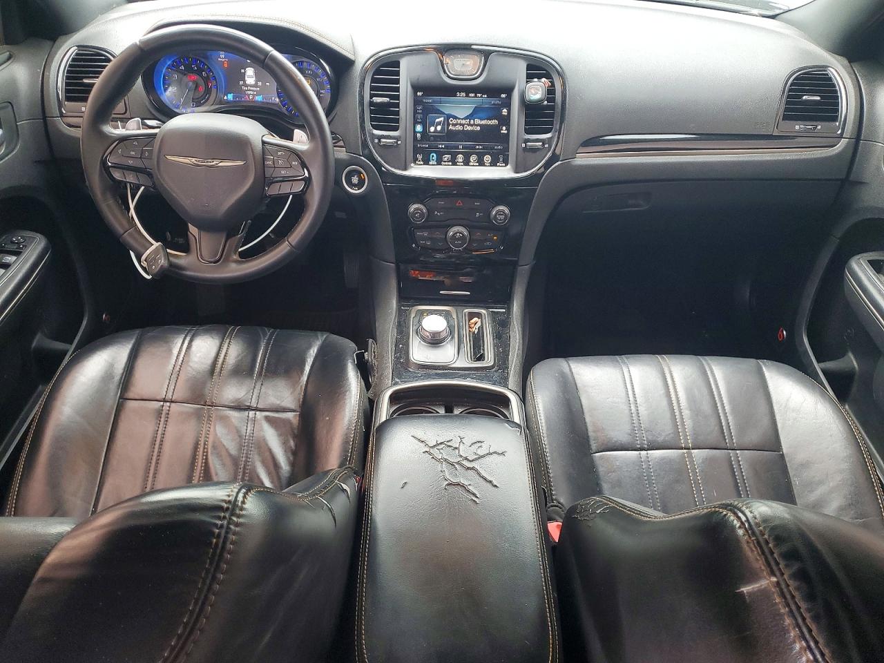 2016 CHRYSLER 300 S photo 22