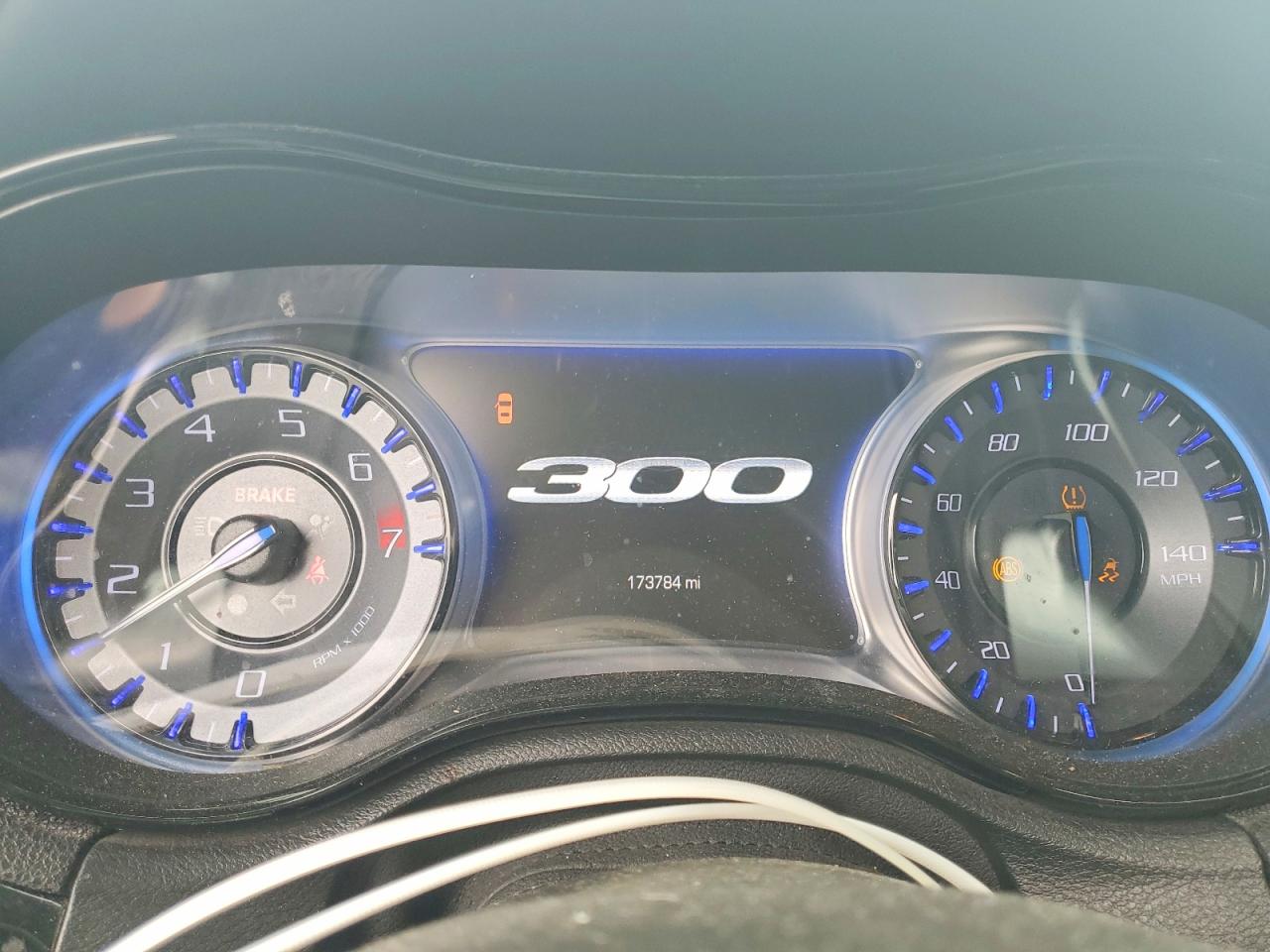 2016 CHRYSLER 300 S photo 25
