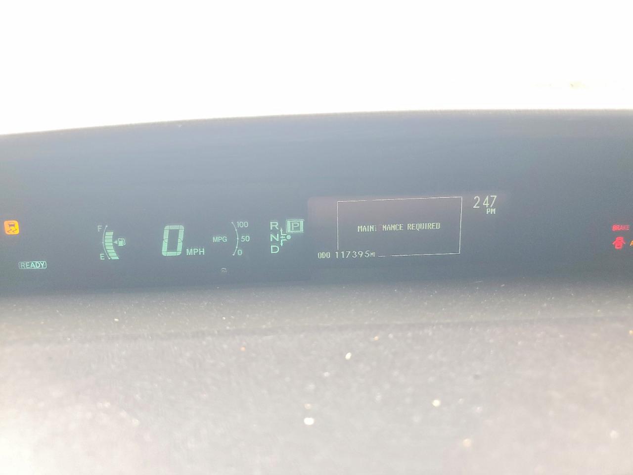 2014 TOYOTA PRIUS TWO photo 17