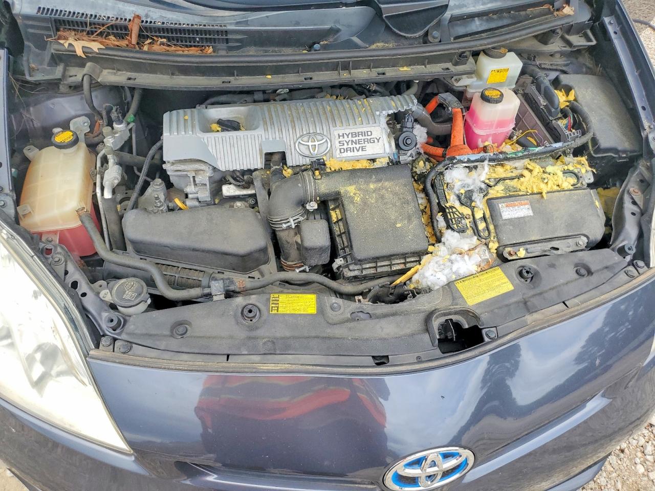 2014 TOYOTA PRIUS TWO photo 21