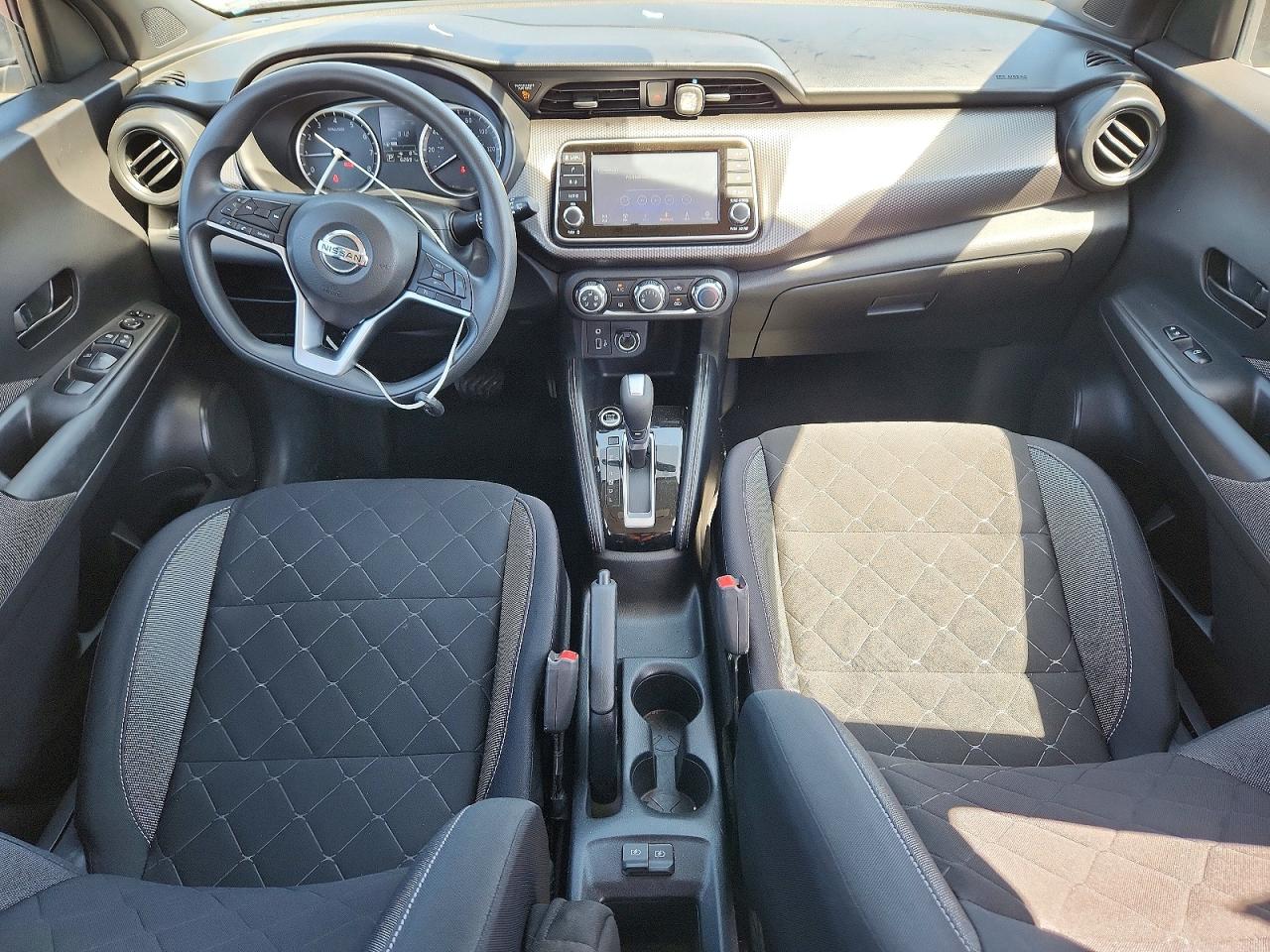 2019 NISSAN KICKS S photo 15